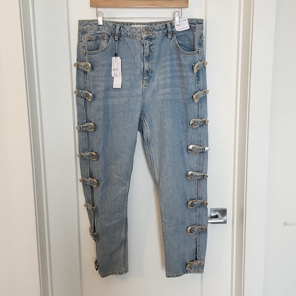 NWT TOPSHOP buckled leg mom jean - Picture 8 of 11